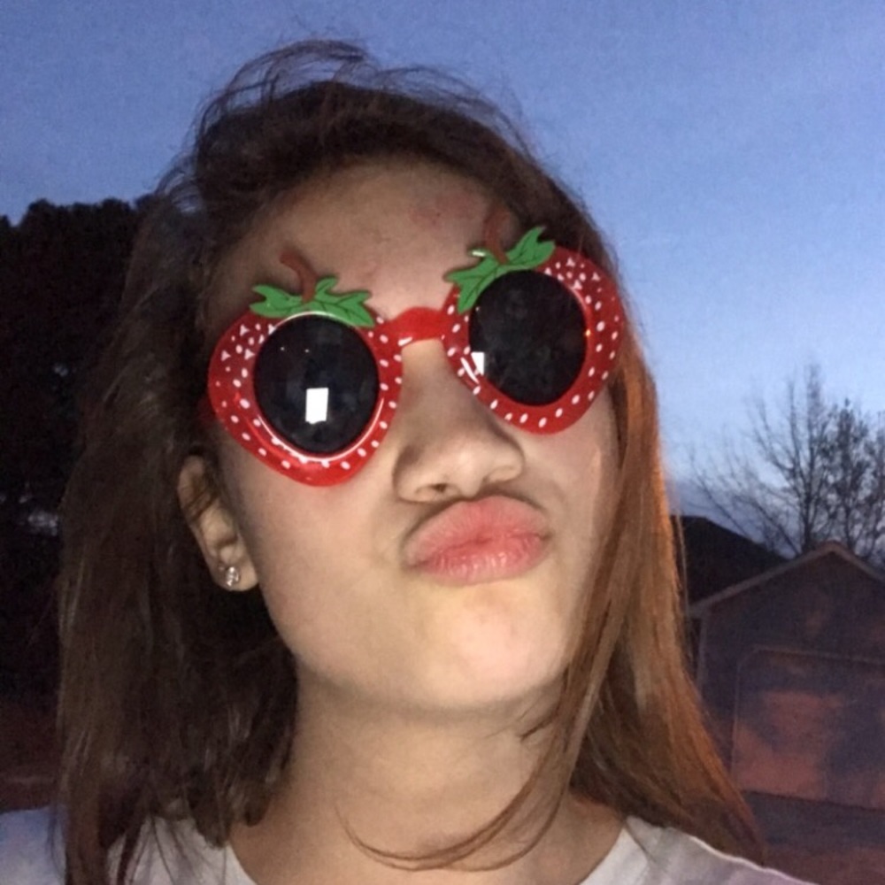 Meet your Posher, Alyssa
